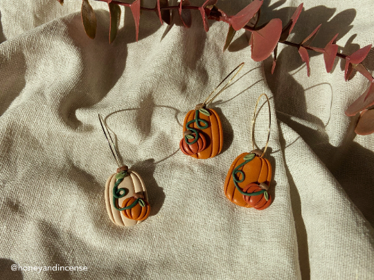 Double Pumpkin Hoops